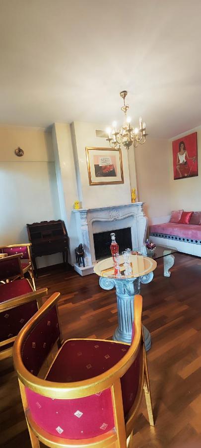 Aurea Residenza Mitropoleos Apartment เทสซาโลนิกิ ภายนอก รูปภาพ