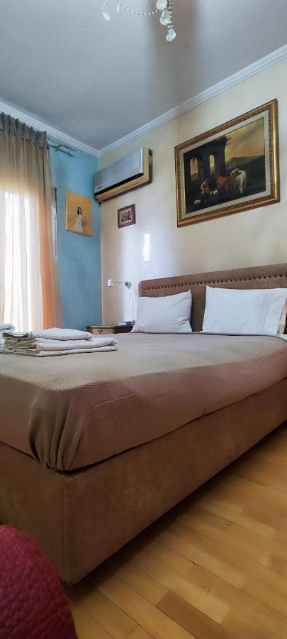 Aurea Residenza Mitropoleos Apartment เทสซาโลนิกิ ภายนอก รูปภาพ